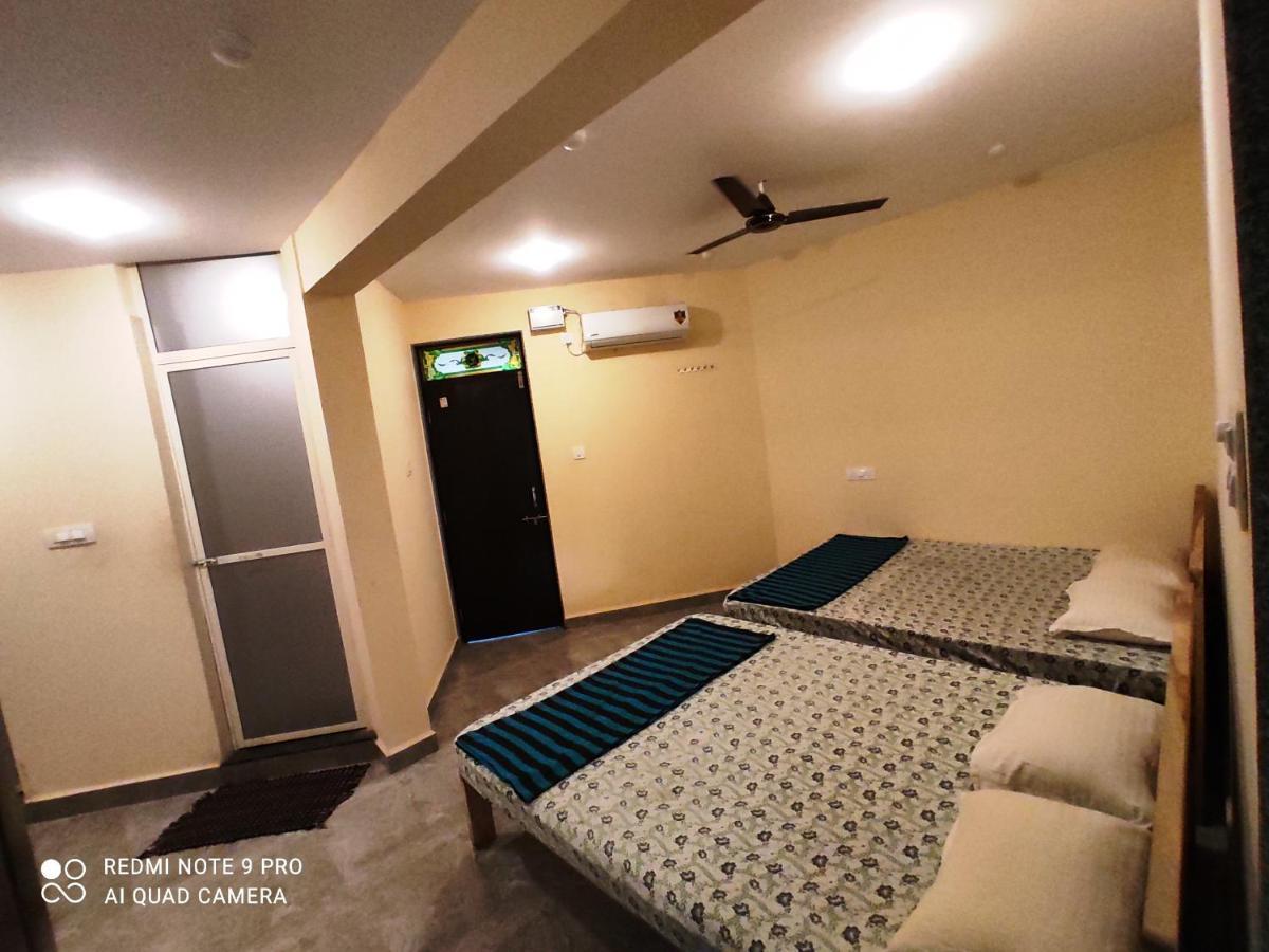 Godwill Kimo Guest House Seraulim Márgáo Kültér fotó