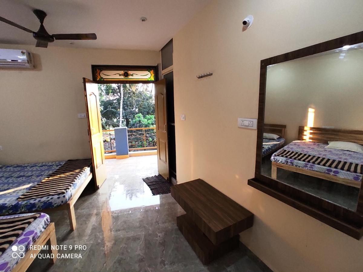 Godwill Kimo Guest House Seraulim Márgáo Kültér fotó