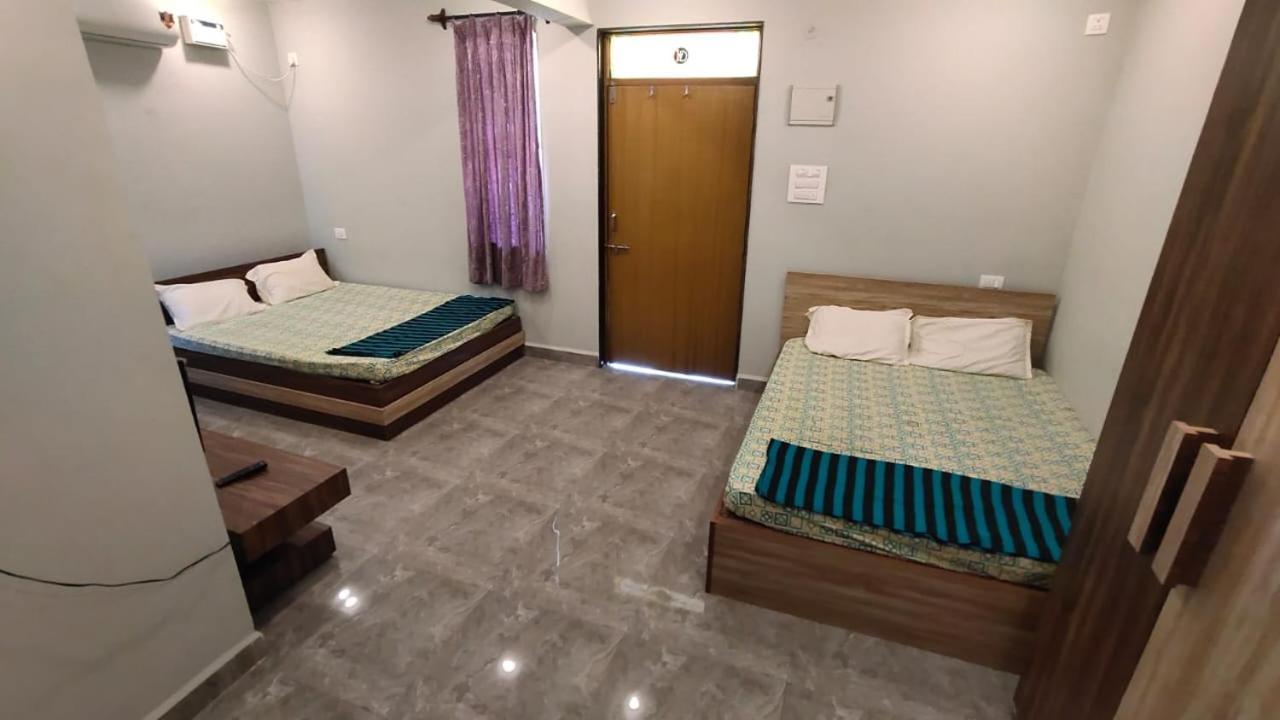 Godwill Kimo Guest House Seraulim Márgáo Kültér fotó