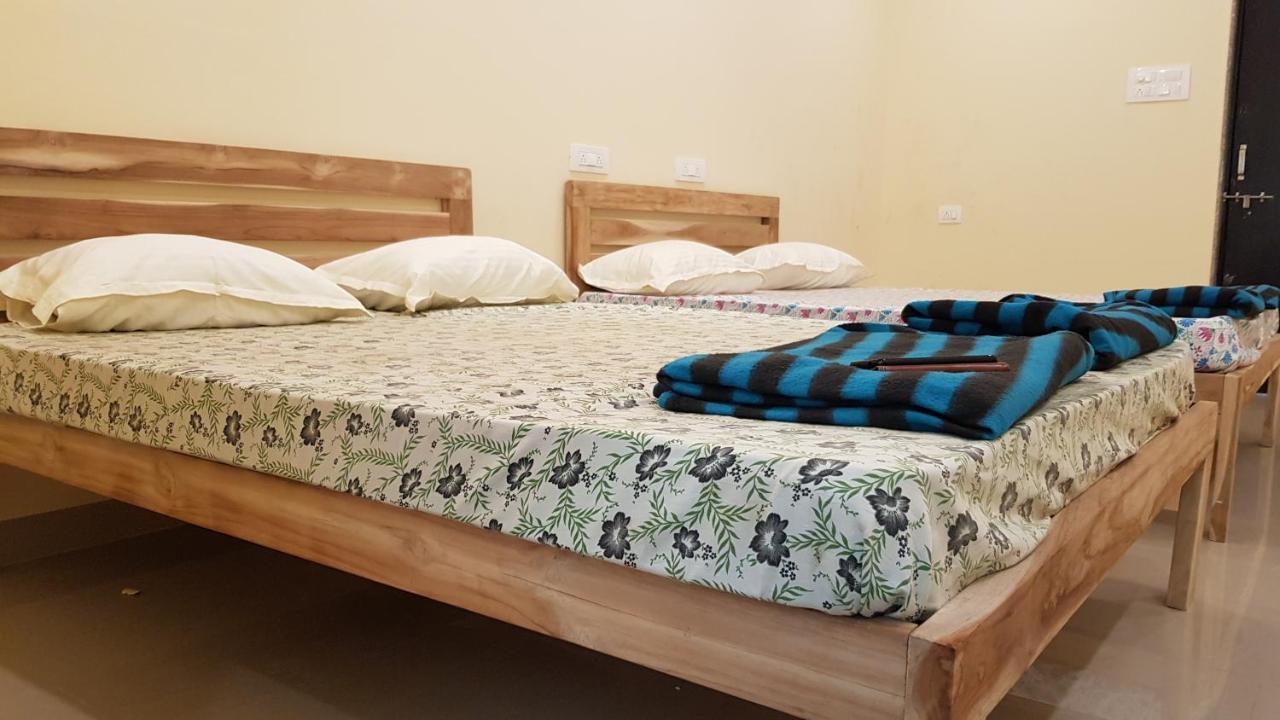 Godwill Kimo Guest House Seraulim Márgáo Kültér fotó